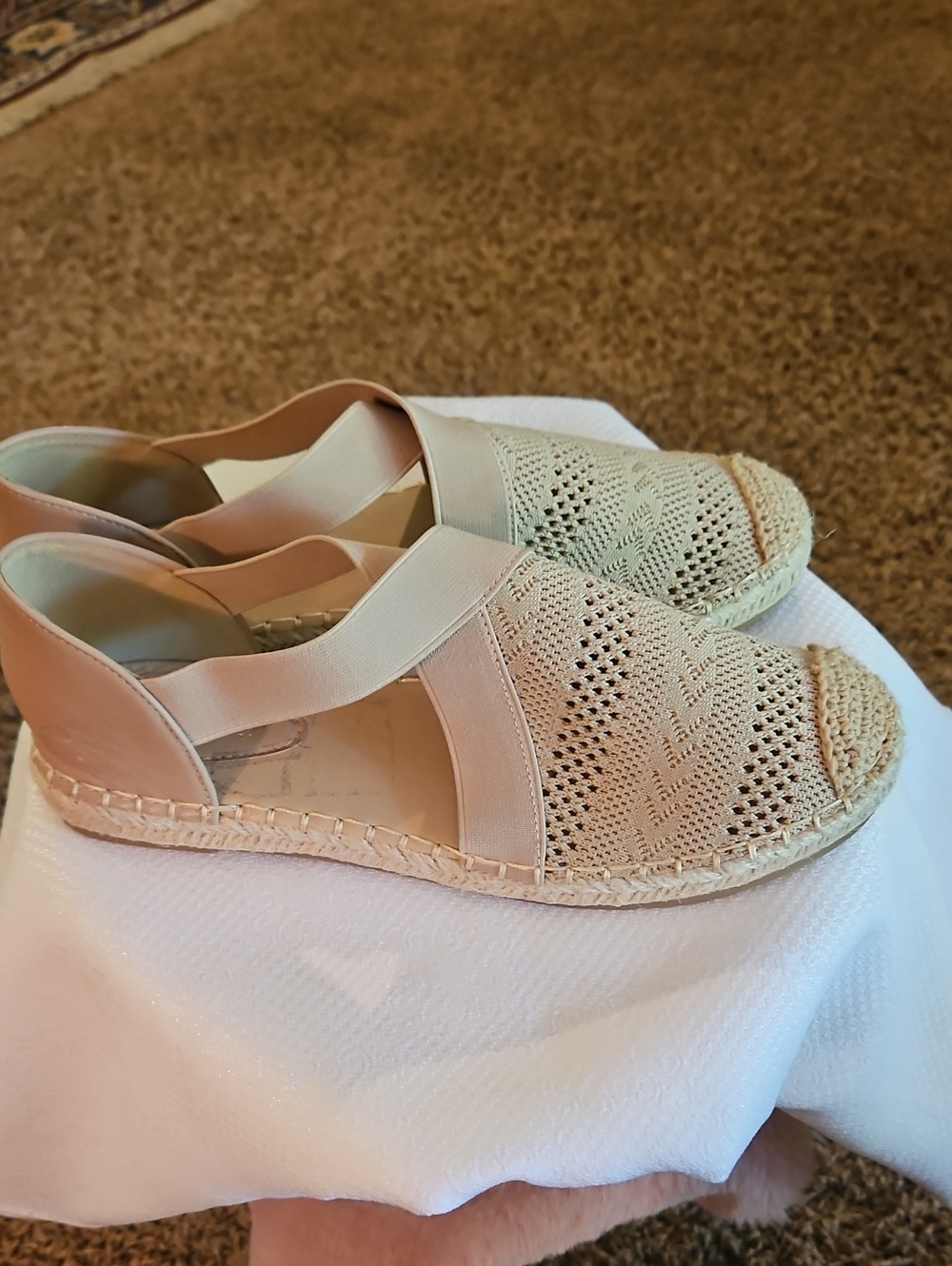 Forever Beige Women's Espadrille Slip-On Flats Sz 9